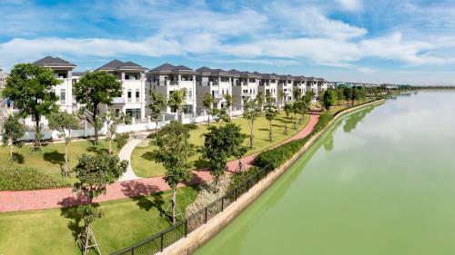 TRÂN TRỌNG CHÚC MỪNG CƯ DÂN VỀ NHẬN BÀN GIAO NHÀ TẠI ĐÔ THỊ AQUA CITY