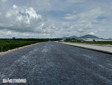 CAO TỐC BIÊN HÒA QUA BÀ RỊA - VŨNG TÀU SẴN SÀNG THẢM NHỰA, THÔNG XE KỸ THUẬT SỚM 5 THÁNG