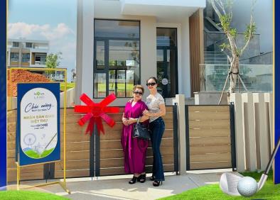 BIỆT THỰ GOLF VILLAS CHÀO ĐÓN TÂN CƯ DÂN